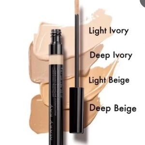 Mary Kay Concealer - Light Ivory